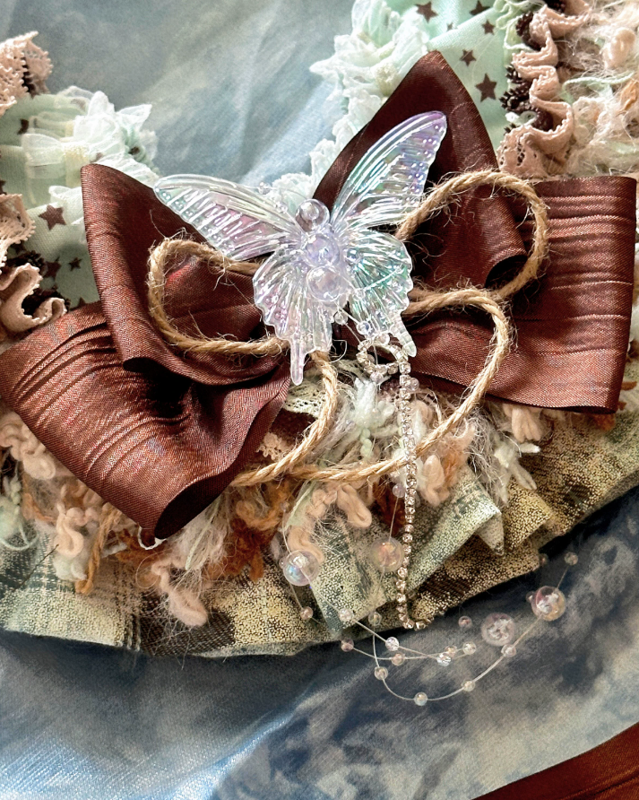 Blush Lace Stretch Bib